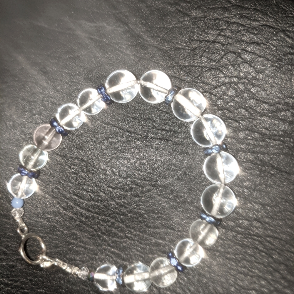Stretchy bracelet